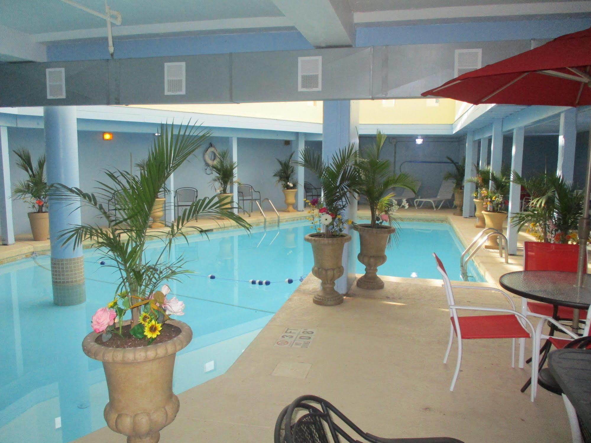 Best Host Inn Plaza カンザスシティ エクステリア 写真